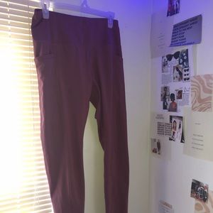pink/purple leggings